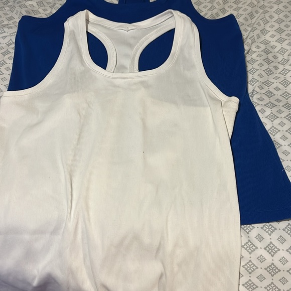 2 DSG White and Blue Fitted Sleeveless Tank Tops - 2X - Picture 2 of 4